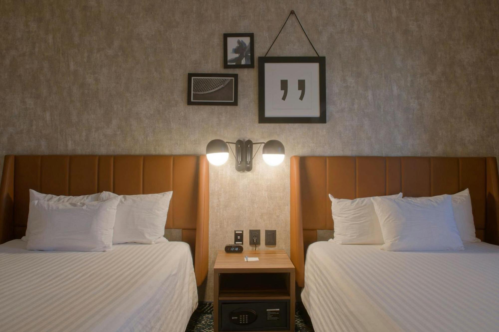 Four Points By Sheraton Distrito Uno Chihuahua Kültér fotó